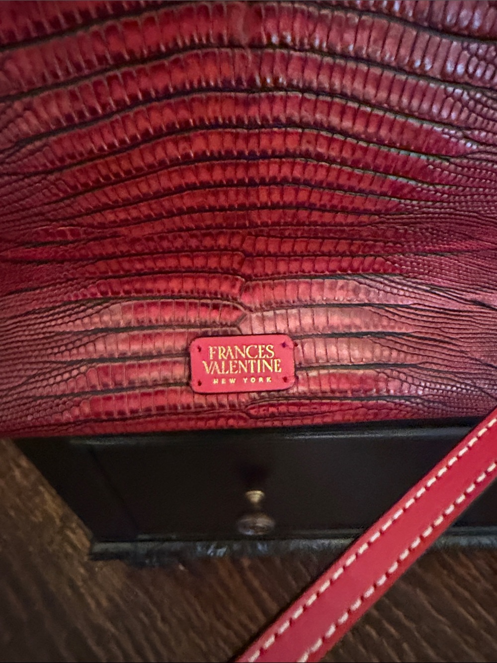 Frances Valentine Red Structured Frame-Top Shoulder Bag - Picture 2 of 5